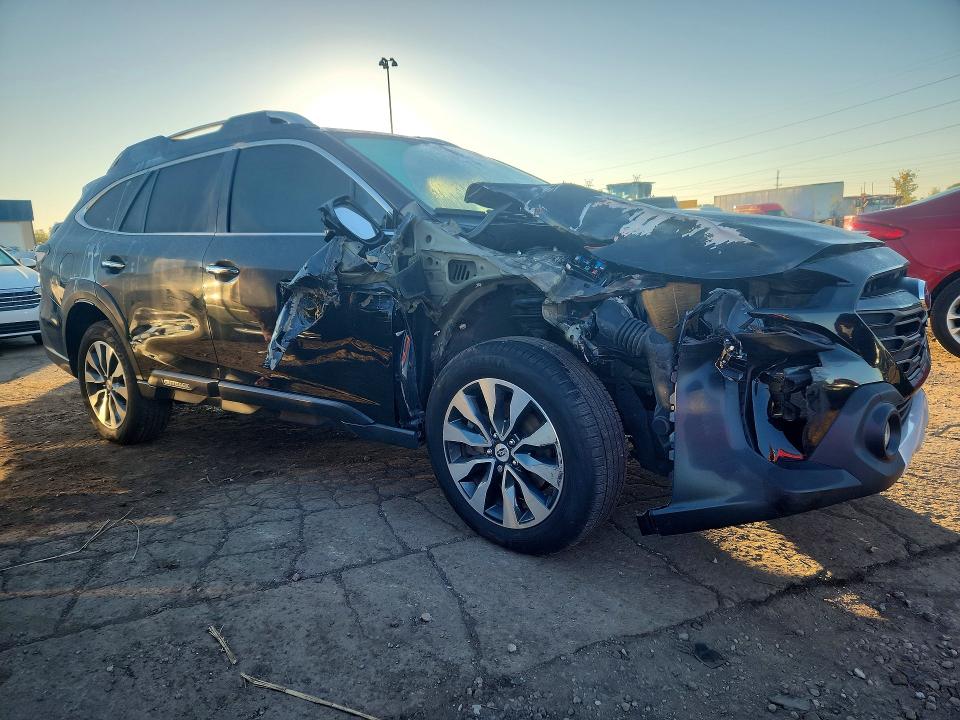 71154466 :رقم المزاد ، 4S4BTGPD8P3150492 vin ، 2023 Subaru Outback مزاد بيع