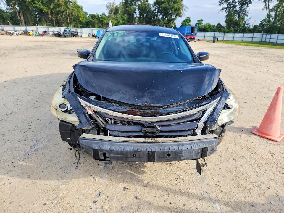 2015 Nissan Altima მანქანა იყიდება აუქციონზე, vin: 1N4AL3AP5FC569478, აუქციონის ნომერი: 71656256