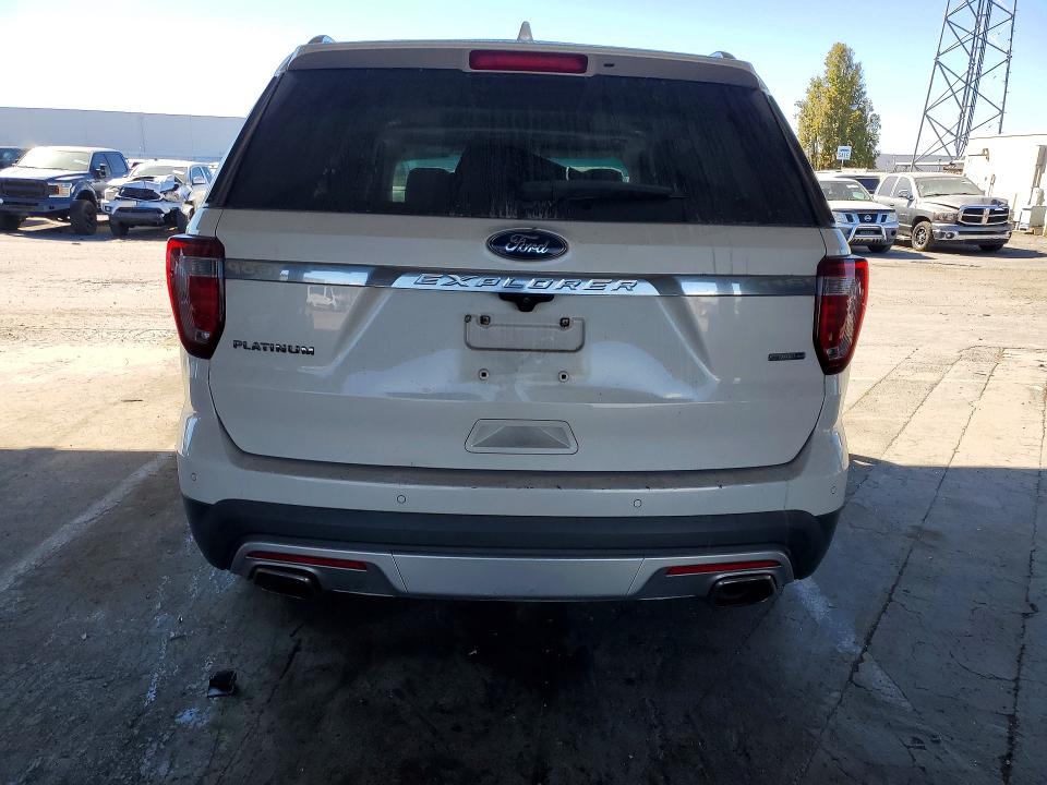 2016 Ford Explorer მანქანა იყიდება აუქციონზე, vin: 1FM5K8HT0GGC59646, აუქციონის ნომერი: 73205916