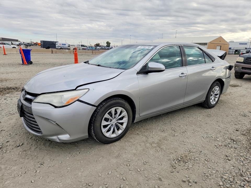 Aukcja sprzedaży 2016 Toyota Camry, vin: 4T4BF1FK7GR557501, numer aukcji: 70793716