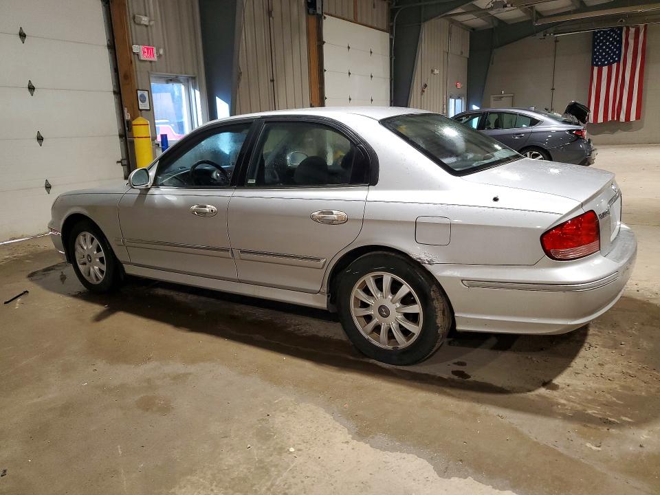 2004 Hyundai Sonata მანქანა იყიდება აუქციონზე, vin: KMHWF35H84A933374, აუქციონის ნომერი: 73442576