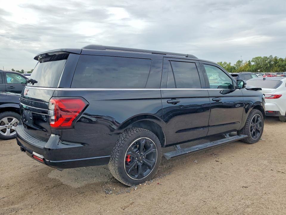 Продажа на аукционе авто 2022 Ford Expedition, vin: 1FMJK2AT6NEA38969, номер лота: 71618446