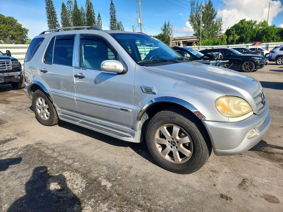 2005 Mercedes-benz Ml მანქანა იყიდება აუქციონზე, vin: 4JGAB57EX5A539431, აუქციონის ნომერი: 71916186