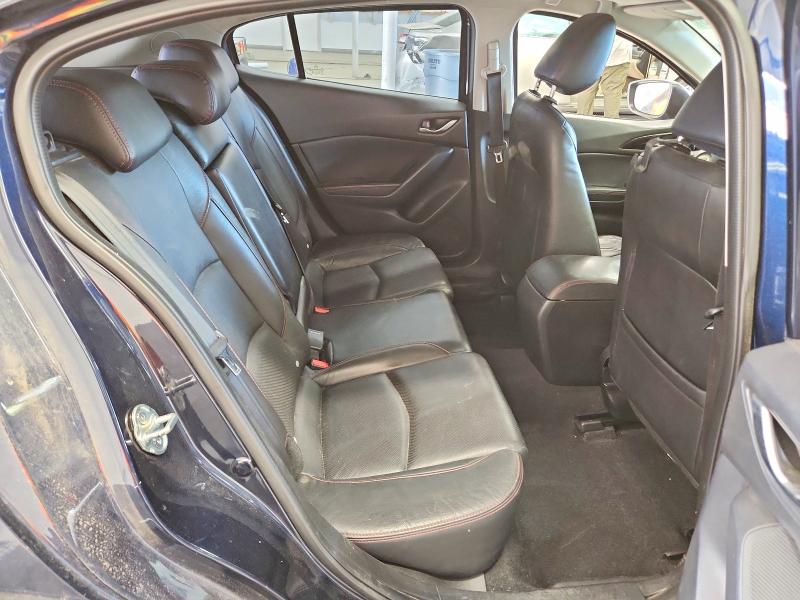 70858306 :رقم المزاد ، JM1BM1M30F1258285 vin ، 2015 Mazda 3 مزاد بيع