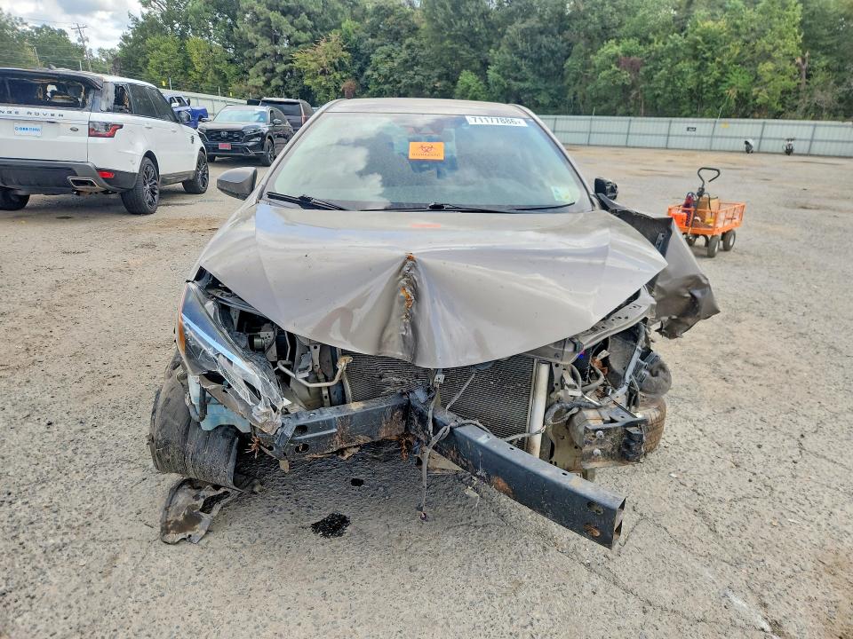 71177886 :رقم المزاد ، 5YFBURHE0KP871698 vin ، 2019 Toyota Corolla مزاد بيع