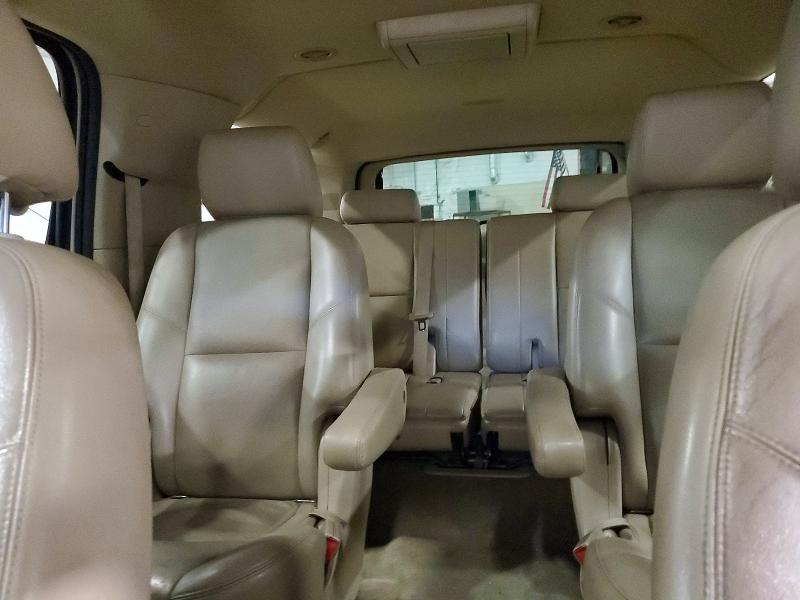 71025536 :رقم المزاد ، 1GNSKKE74DR283032 vin ، 2013 Chevrolet Suburban مزاد بيع