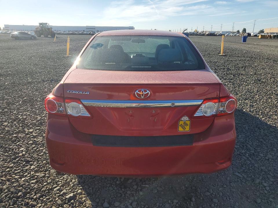 71311806 :رقم المزاد ، 2T1BU4EE5DC956174 vin ، 2013 Toyota Corolla مزاد بيع