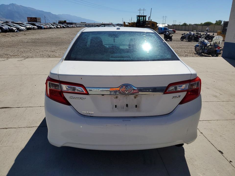 71607646 :رقم المزاد ، 4T1BF1FK4CU514772 vin ، 2012 Toyota Camry مزاد بيع