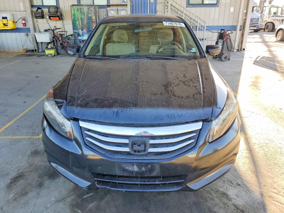 Продажа на аукционе авто 2011 Honda Accord, vin: 1HGCP2F49BA111045, номер лота: 71407016