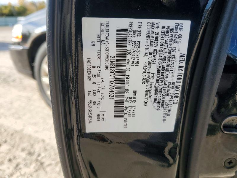 Продажа на аукционе авто 2011 Lincoln Town Car, vin: 2LNBL8CV1BX764624, номер лота: 73149606