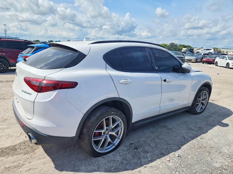 Продаж на аукціоні авто 2019 Alfa Romeo Stelvio, vin: ZASPAKBN3K7C44839, номер лоту: 71321336