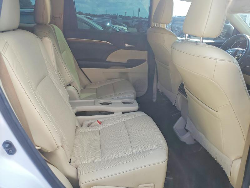 Продажа на аукционе авто 2017 Toyota Highlander, vin: 5TDYZRFH2HS218279, номер лота: 71197456