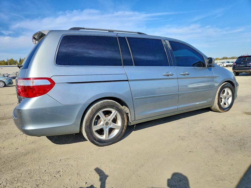 2006 Honda Odyssey მანქანა იყიდება აუქციონზე, vin: 5FNRL38876B017415, აუქციონის ნომერი: 71518166
