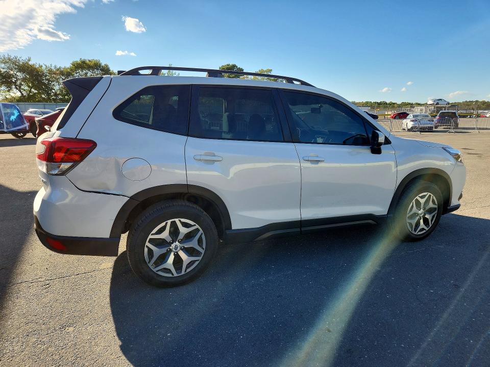 2024 Subaru Forester მანქანა იყიდება აუქციონზე, vin: JF2SKACC2RH406067, აუქციონის ნომერი: 71738116