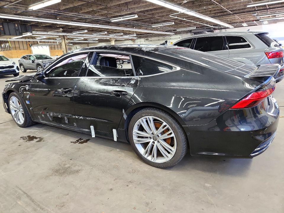 2019 Audi A7 მანქანა იყიდება აუქციონზე, vin: WAUU2AF28KN032689, აუქციონის ნომერი: 71656426