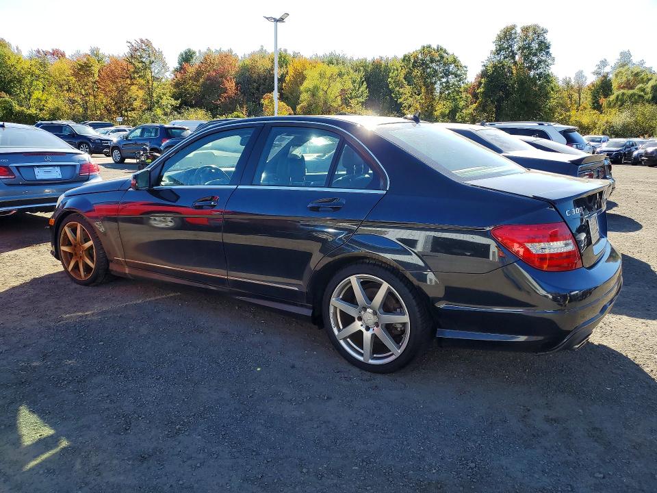 Продажа на аукционе авто 2014 Mercedes-benz C, vin: WDDGF8AB5EA959624, номер лота: 72181256