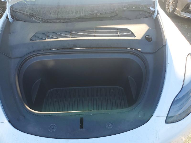 Продажа на аукционе авто 2024 Tesla Model Y, vin: 7SAYGDEE4RF123280, номер лота: 68335566