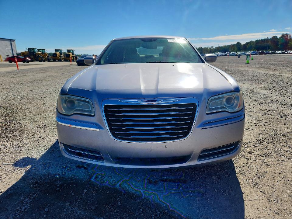 2013 Chrysler 300 მანქანა იყიდება აუქციონზე, vin: 2C3CCAAG1DH627074, აუქციონის ნომერი: 71687396