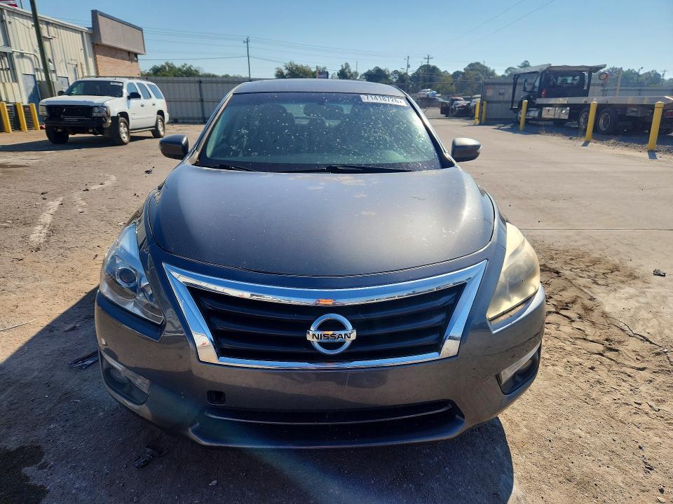 2015 Nissan Altima მანქანა იყიდება აუქციონზე, vin: 1N4AL3AP1FC194589, აუქციონის ნომერი: 71418726