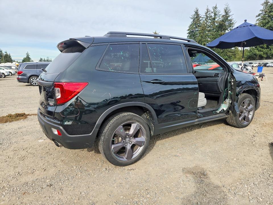 Продаж на аукціоні авто 2020 Honda Passport, vin: 5FNYF8H90LB011573, номер лоту: 70919656