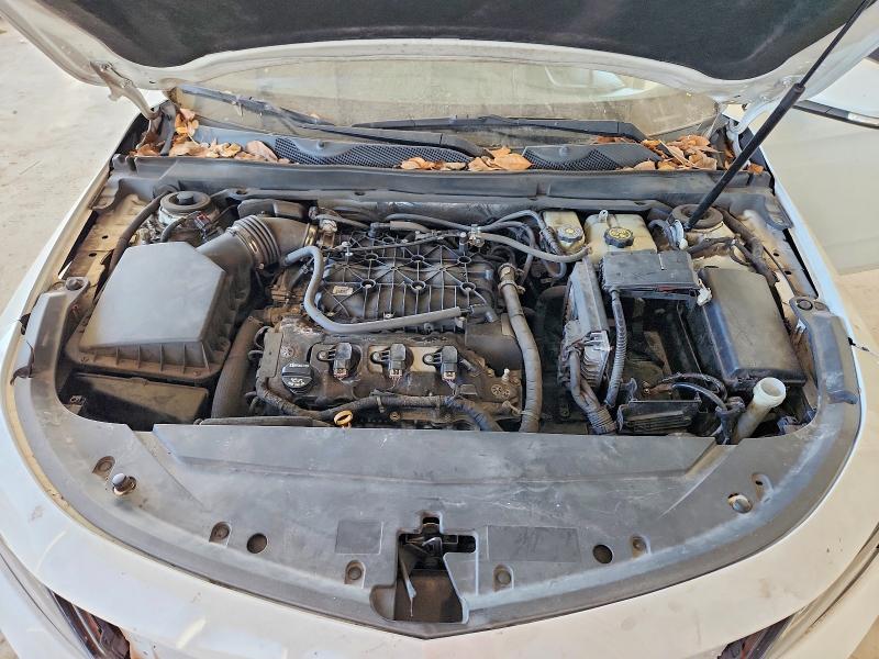 71661746 :رقم المزاد ، 2G1105S31J9120060 vin ، 2018 Chevrolet Impala مزاد بيع