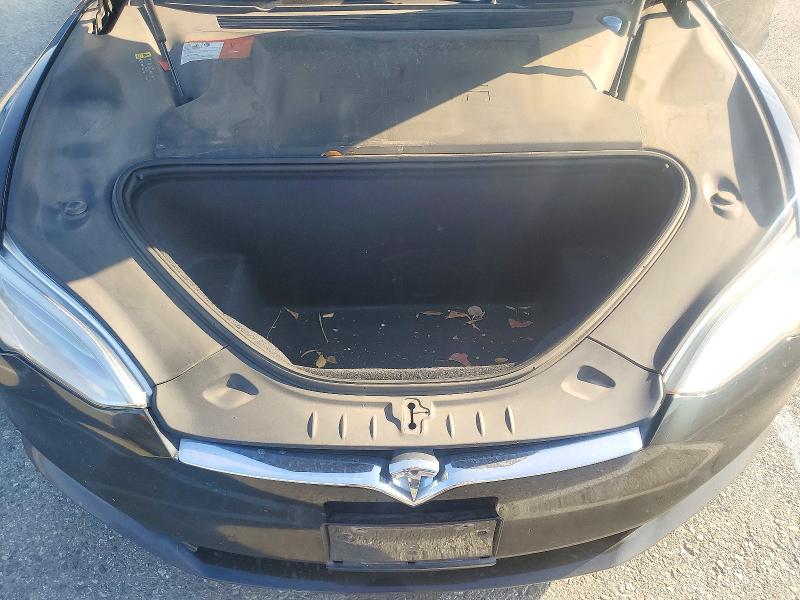 Продажа на аукционе авто 2017 Tesla Model S, vin: 5YJSA1E11HF231127, номер лота: 72194376