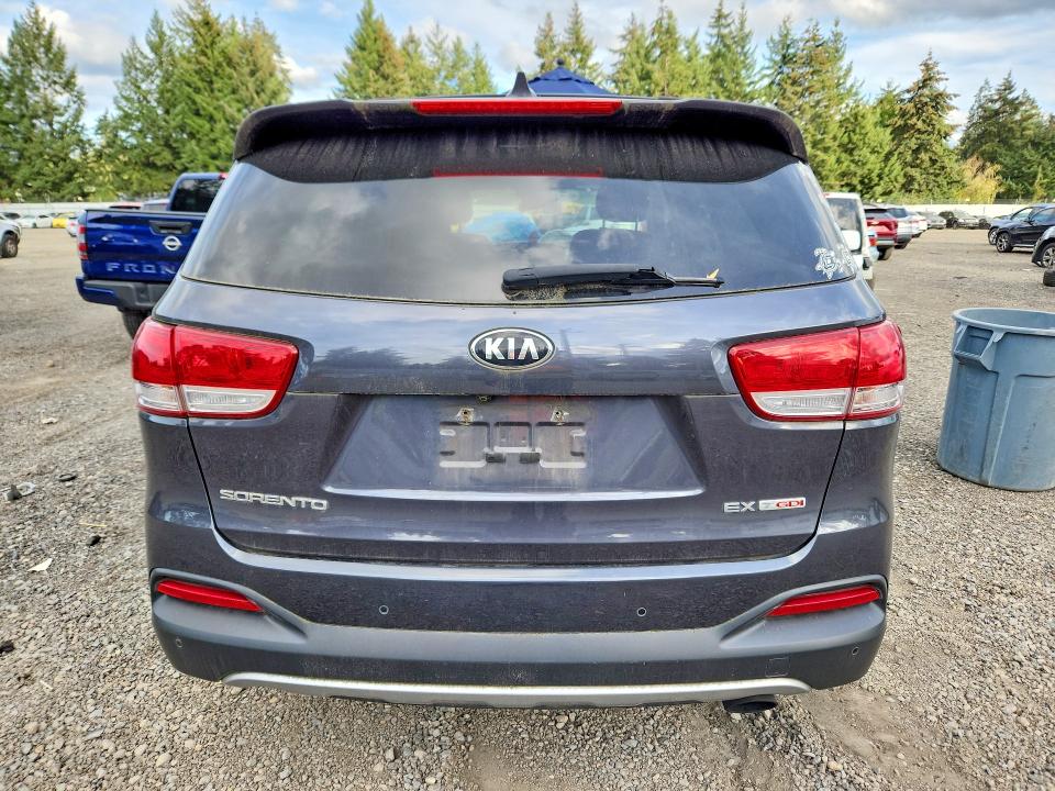 71619166 :رقم المزاد ، 5XYPHDA1XGG045067 vin ، 2016 Kia Sorento مزاد بيع