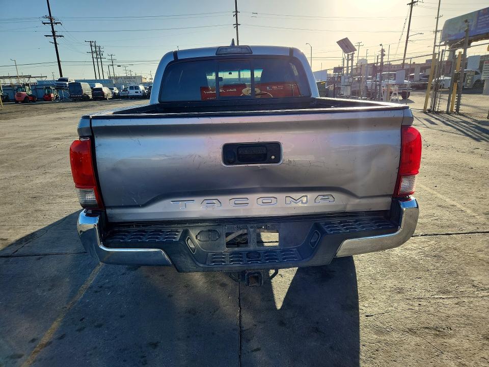 Продажа на аукционе авто 2016 Toyota Tacoma, vin: 3TMAZ5CN1GM004550, номер лота: 72726206