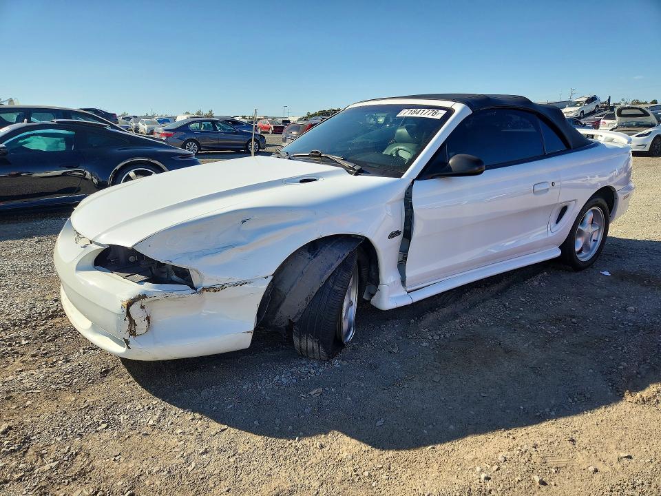 1996 Ford Mustang მანქანა იყიდება აუქციონზე, vin: 1FALP45X4TF204412, აუქციონის ნომერი: 71841776