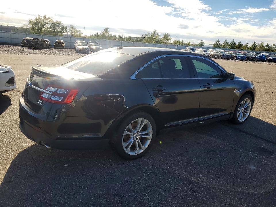 2013 Ford Taurus მანქანა იყიდება აუქციონზე, vin: 1FAHP2E82DG161638, აუქციონის ნომერი: 71430326