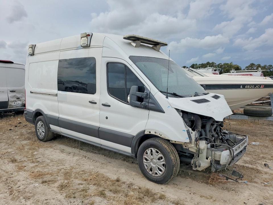 2017 Ford Transit მანქანა იყიდება აუქციონზე, vin: 1FDBW2XG2HKB51391, აუქციონის ნომერი: 69753476