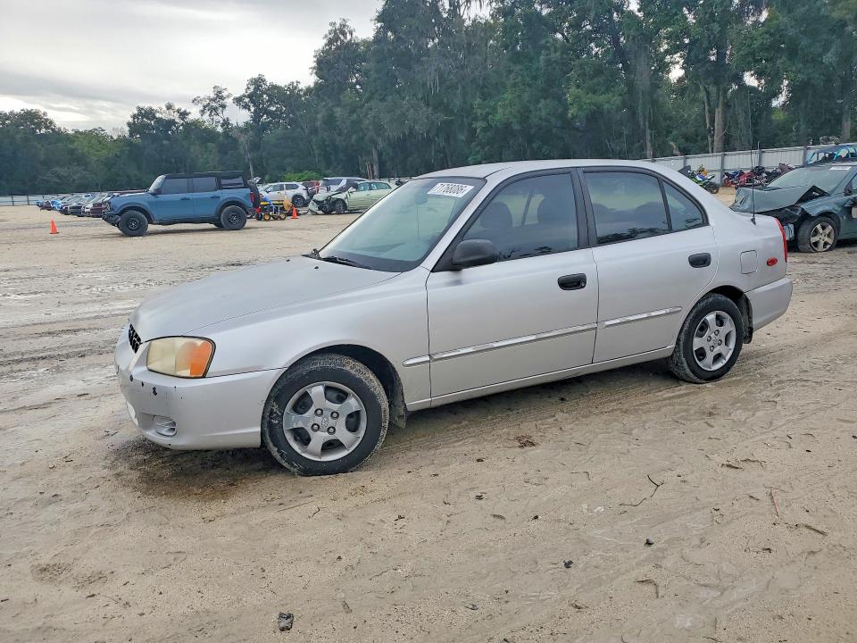 2001 Hyundai Accent მანქანა იყიდება აუქციონზე, vin: KMHCG45CX1U243727, აუქციონის ნომერი: 71768086