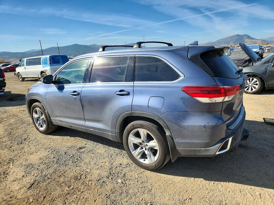 Продаж на аукціоні авто 2017 Toyota Highlander, vin: 5TDDZRFH8HS386815, номер лоту: 71879786