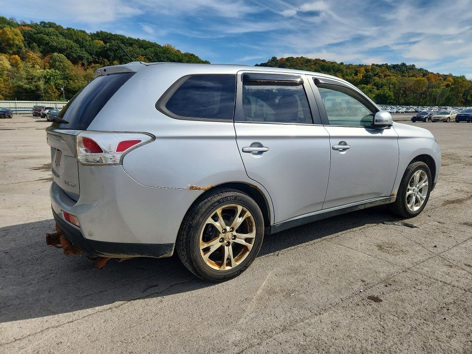 Aukcja sprzedaży 2014 Mitsubishi Outlander, vin: JA4AZ3A30EZ003580, numer aukcji: 72347586