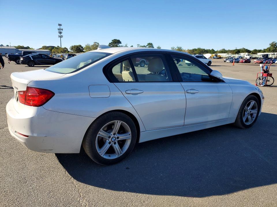 Продажа на аукционе авто 2015 Bmw 320, vin: WBA3C3C55FP663235, номер лота: 71360706