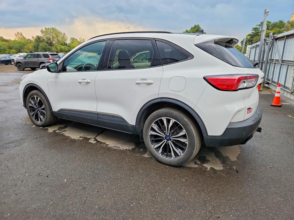 Продаж на аукціоні авто 2022 Ford Escape, vin: 1FMCU9H90NUA31771, номер лоту: 71810486