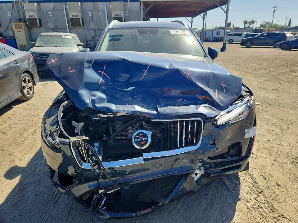 Продажа на аукционе авто 2020 Volvo Xc90, vin: YV4102CK8L1611337, номер лота: 71405906