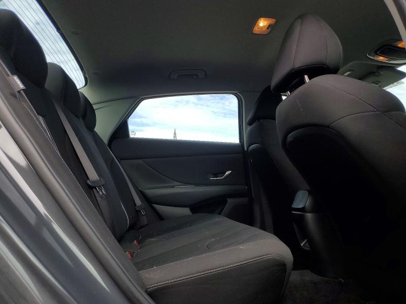 Auction sale of the 2025 Hyundai Elantra, vin: KMHLM4DG4SU090700, lot number: 71664096