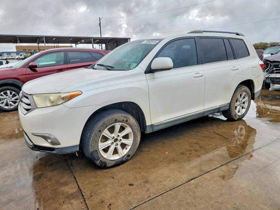 Продажа на аукционе авто 2011 Toyota Highlander, vin: 5TDZA3EH9BS007887, номер лота: 70362876