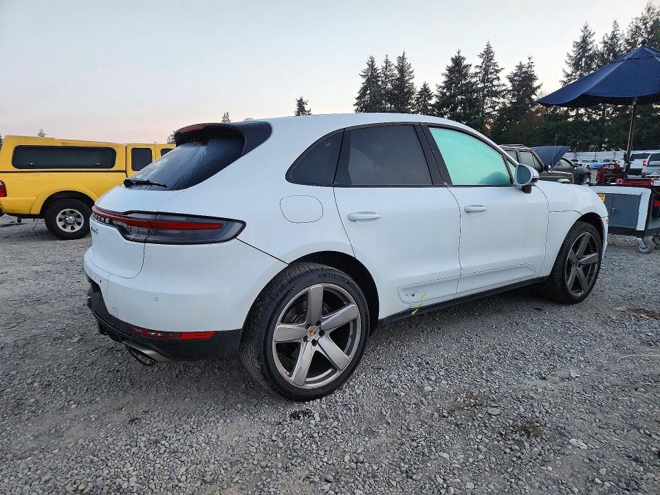 2019 Porsche Macan მანქანა იყიდება აუქციონზე, vin: WP1AA2A54KLB06586, აუქციონის ნომერი: 73193346