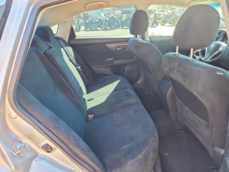 2015 Nissan Altima მანქანა იყიდება აუქციონზე, vin: 1N4AL3AP8FN363026, აუქციონის ნომერი: 71777986