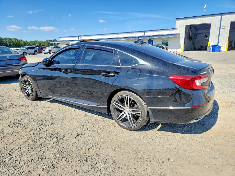2022 Honda Accord მანქანა იყიდება აუქციონზე, vin: 1HGCV3F97NA007682, აუქციონის ნომერი: 71221876