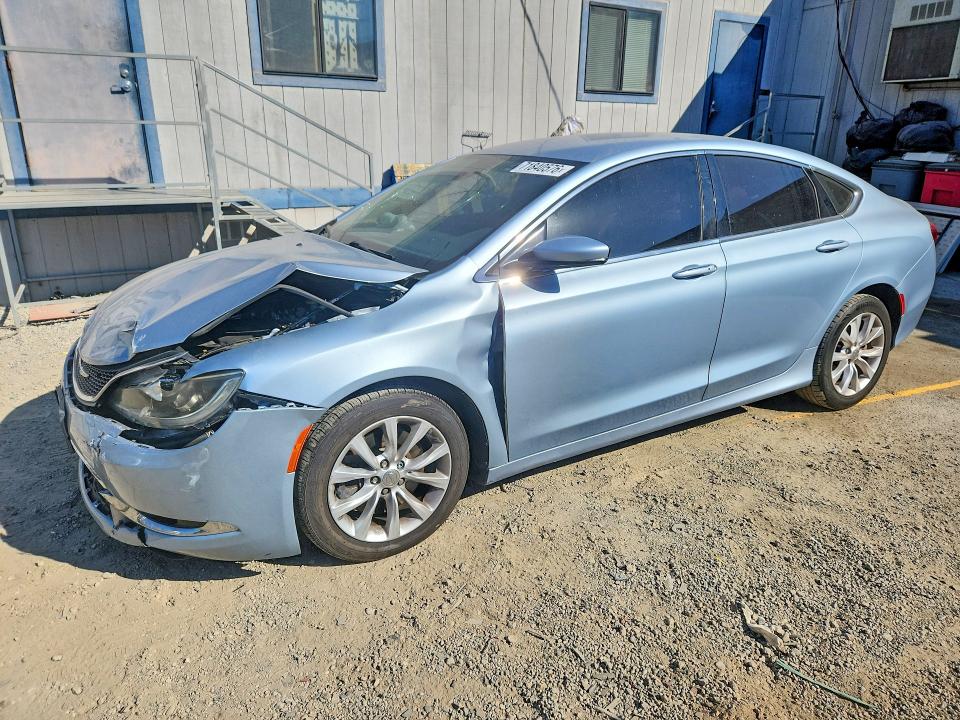 Продажа на аукционе авто 2015 Chrysler 200, vin: 1C3CCCCG6FN653673, номер лота: 71840576