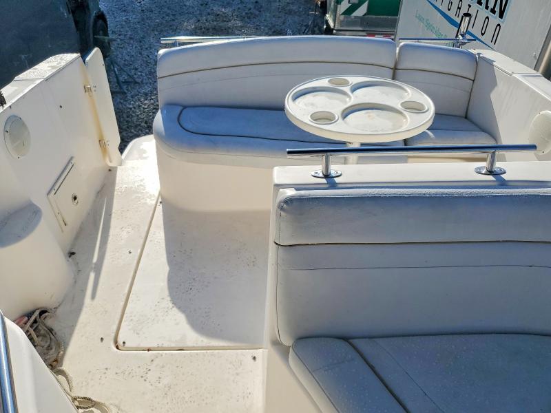 Aukcja sprzedaży 2003 Rinker 270 Fiesta Vee, vin: RNNK71275E203, numer aukcji: 70483966