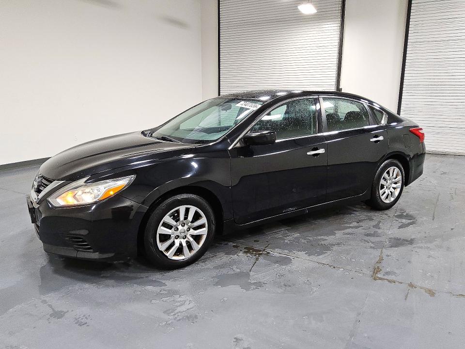 Auction sale of the 2016 Nissan Altima, vin: 1N4AL3AP8GN361228, lot number: 72407656