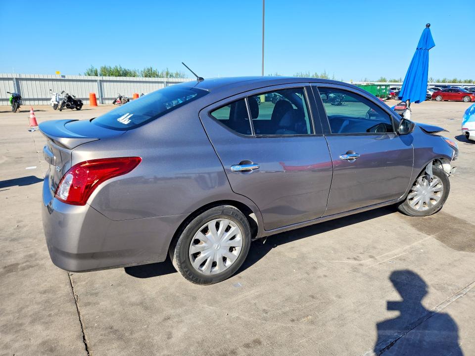 Aukcja sprzedaży 2015 Nissan Versa, vin: 3N1CN7AP4FL837786, numer aukcji: 71300936