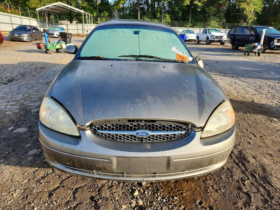 71476236 :رقم المزاد ، 1FAFP55S22A169484 vin ، 2002 Ford Taurus مزاد بيع