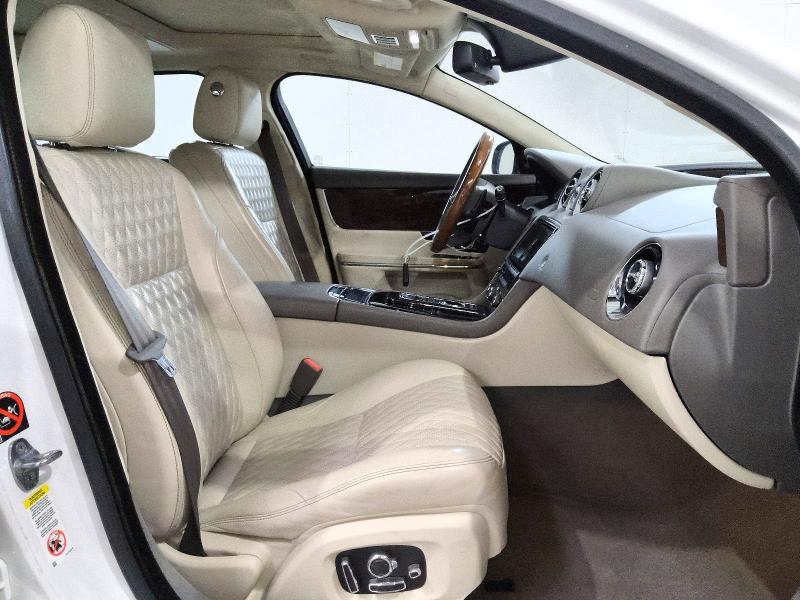 Продаж на аукціоні авто 2016 Jaguar Xjl, vin: SAJWA2G75G8V99089, номер лоту: 73354676