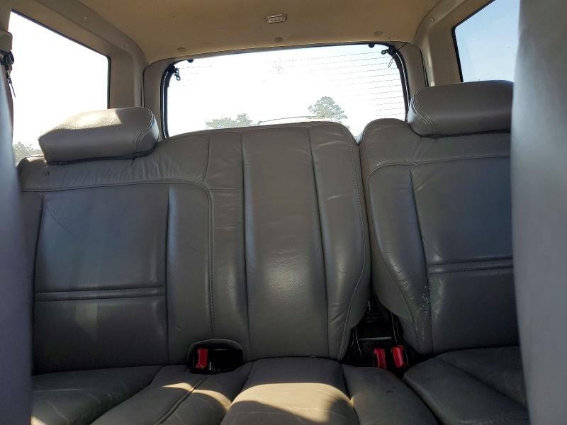 Продажа на аукционе авто 2000 Ford Explorer, vin: 1FMZU63E7YZB06888, номер лота: 72664766