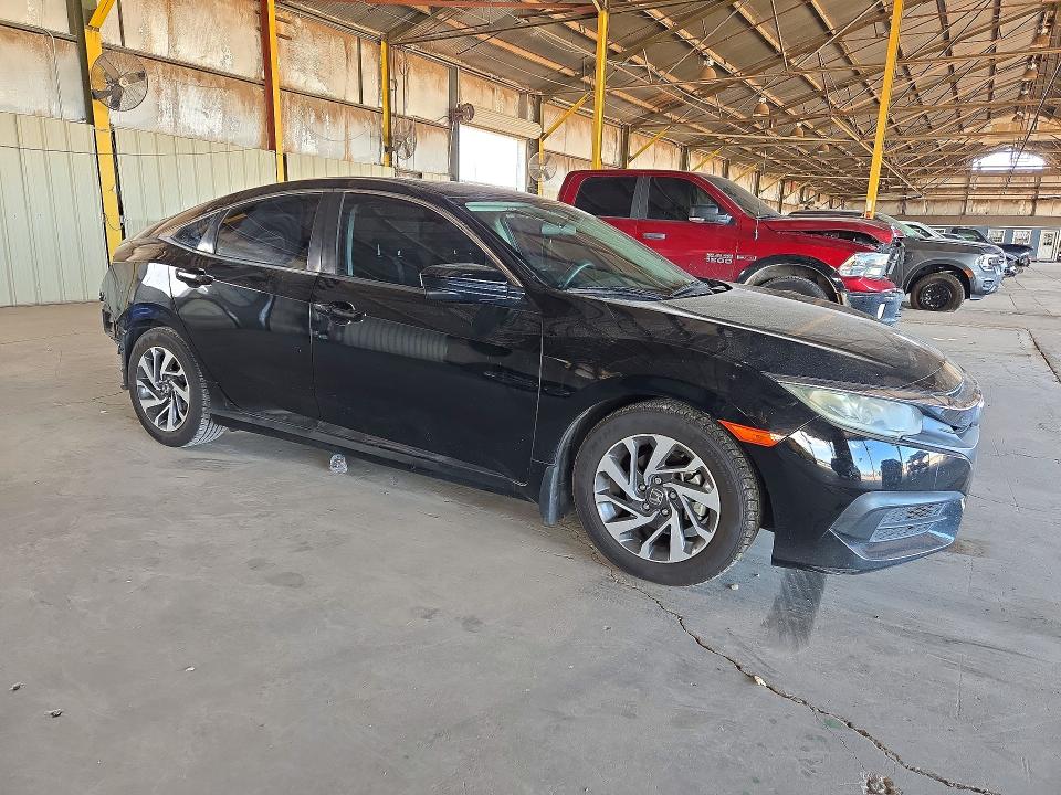 Продаж на аукціоні авто 2018 Honda Civic, vin: 19XFC2F71JE019005, номер лоту: 72364596